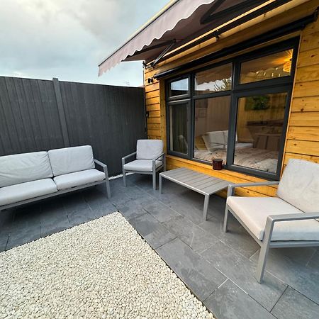 다트퍼드 Wild & Free Hot Tub Retreat 아파트 외부 사진